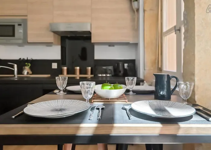 Guestready - Bohemian And Chic Vieux * ליון